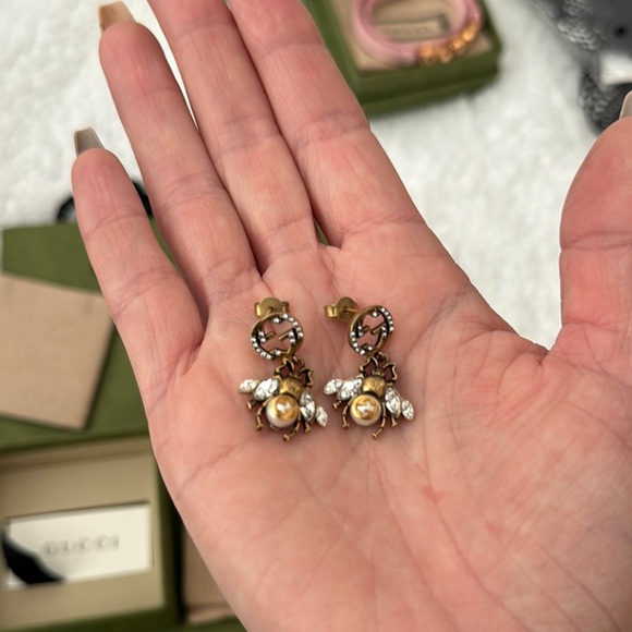 NWT AUTH Gucci Gold and Rhinestone Bee Earrings - Picture 8 of 10